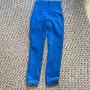 Lululemon Lululemon Wunder Train High-Rise Crop 23" Size 2 Blue Nile
